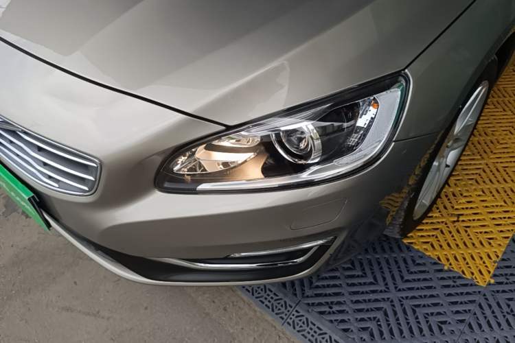 Used Volvo S60 2016 S60L T5 Intelligent Drive Edition Left Front Headlight