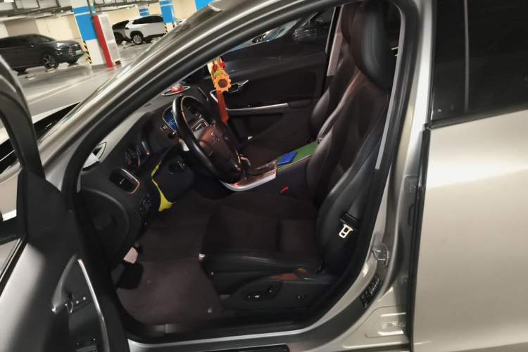 Used Volvo S60 2016 S60L T3 Smart Drive Edition Left Front Seat