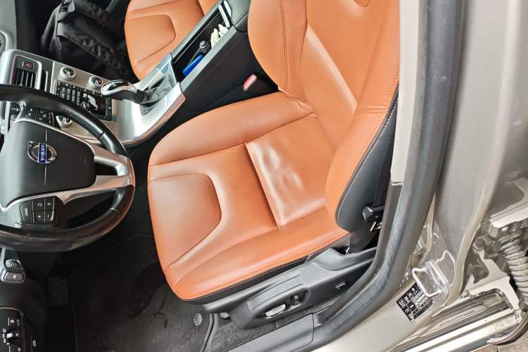 Used Volvo S60 2016 S60L T4 Zhiyuan Edition Left Front Seat