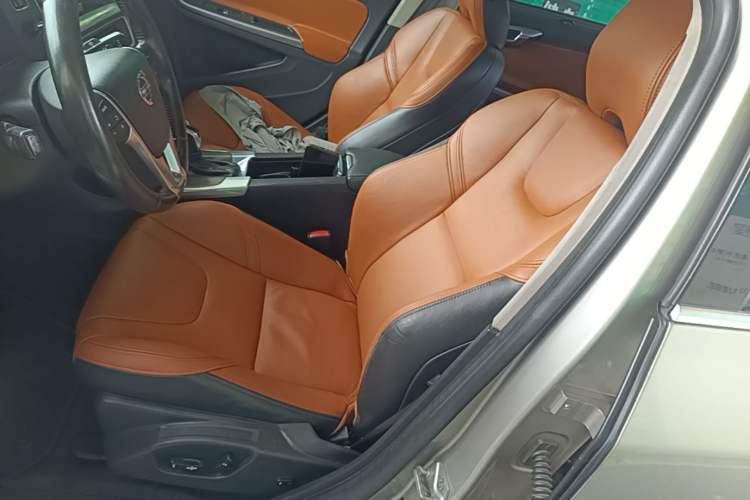 Used Volvo S60 2016 S60L T5 Intelligent Drive Edition Left Front Seat