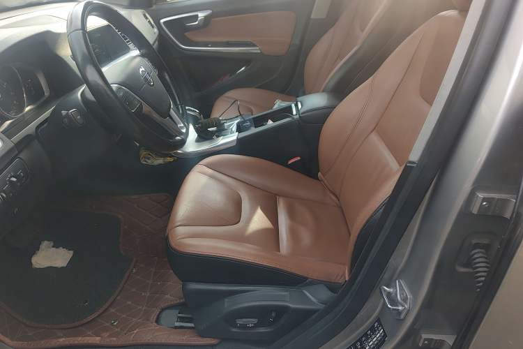Used Volvo S60 2016 S60L T4 Zhiyuan Edition Left Front Seat