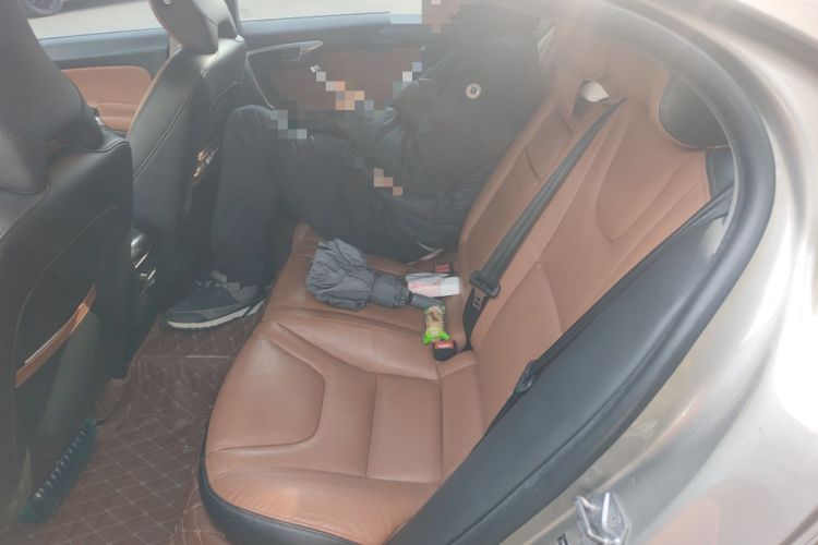 Used Volvo S60 2016 S60L T4 Zhiyuan Edition Left Rear Seat