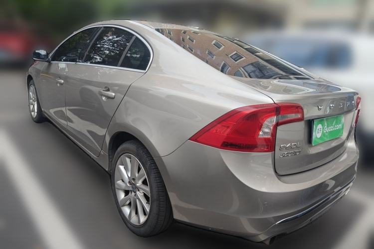Used Volvo S60 2016 S60L T4 Zhiyuan Edition Rear Left 45 Deg