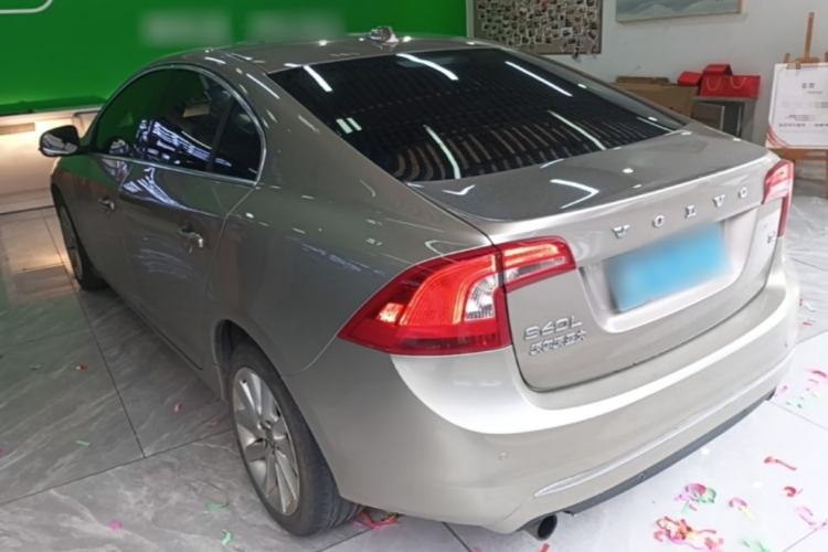 Used Volvo S60 2016 S60L T4 Zhiyuan Edition Rear Left 45 Deg