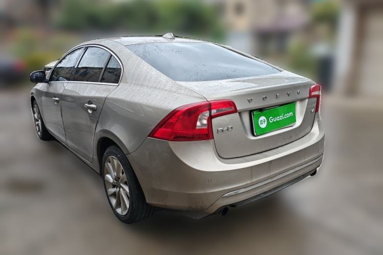 Used Volvo S60 2016 S60L T4 Zhiyuan Edition Rear Left 45 Deg