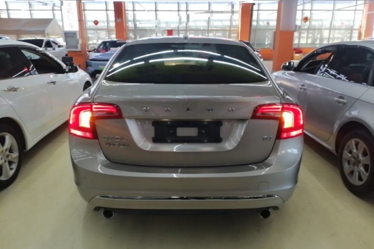 Used Volvo S60 2016 S60L T4 Zhiyuan Edition Rear