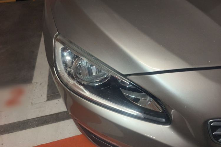 Used Volvo S60 2016 S60L T3 Smart Drive Edition Right Front Headlight