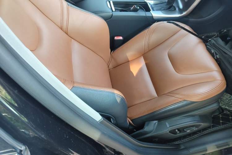 Used Volvo S60 2016 S60L T5 Intelligent Drive Edition Right Front Seat