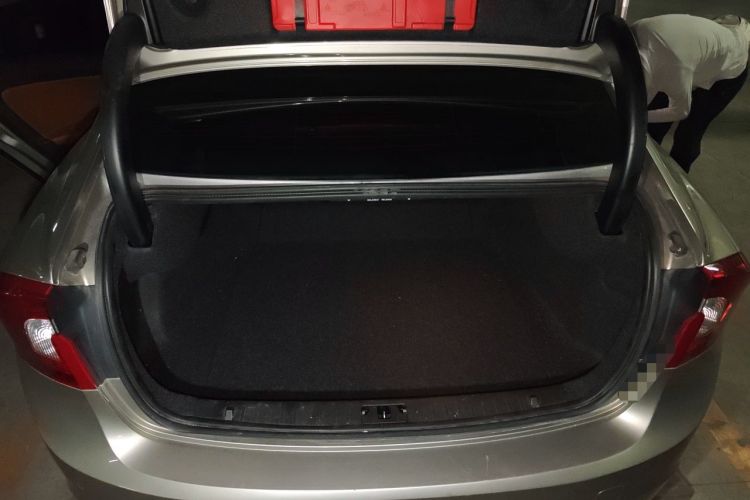 Used Volvo S60 2016 S60L T4 Zhiyuan Edition Trunk