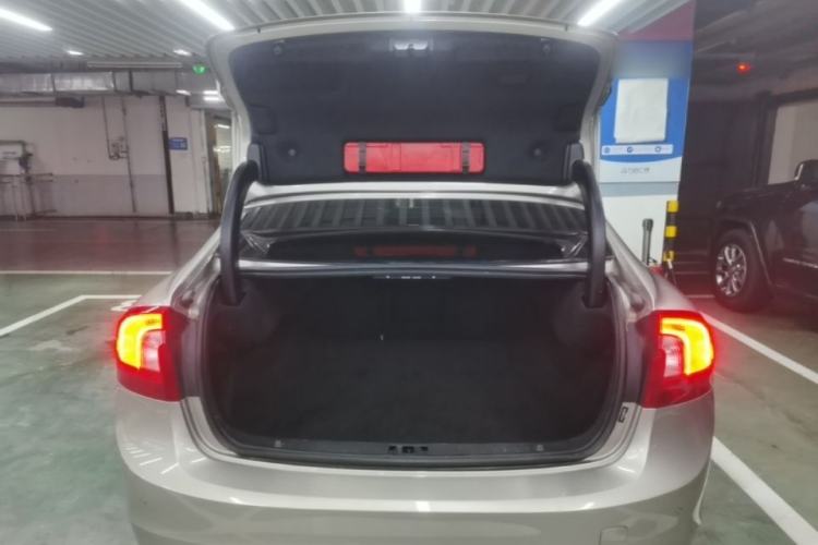 Used Volvo S60 2016 S60L T5 Intelligent Drive Edition Trunk