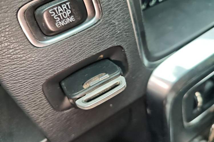 Used Volvo S60 2016 S60L T5 Intelligent Drive Edition Vehicle Key