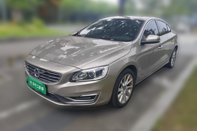 Used Volvo S60 2016 S60L T4 Zhiyuan Edition Guazi used car, China used car export, Used car for sale, Used cars, Cheapest cars for sale