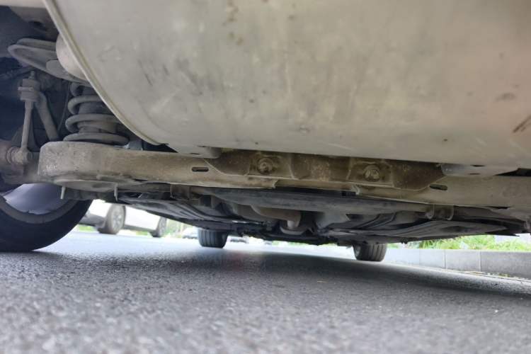 Used Volvo S60 2016 S60L T4 Zhiyuan Edition Chassis Rear