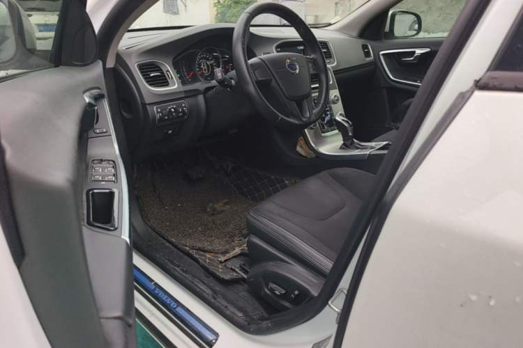 Used Volvo S60 2016 S60L T3 Smart Drive Edition Driver Seat