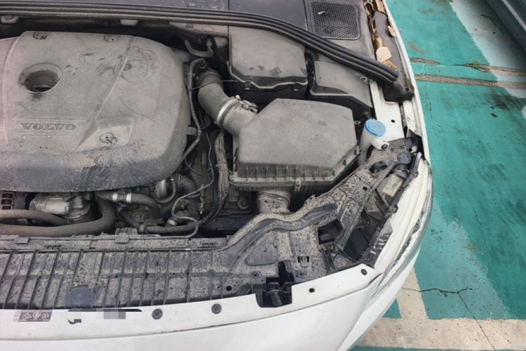 Used Volvo S60 2016 S60L T3 Smart Drive Edition Engine Bay Left