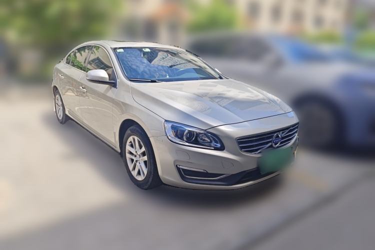 Used Volvo S60 2016 S60L T3 Smart Drive Edition Front Right 45 Deg