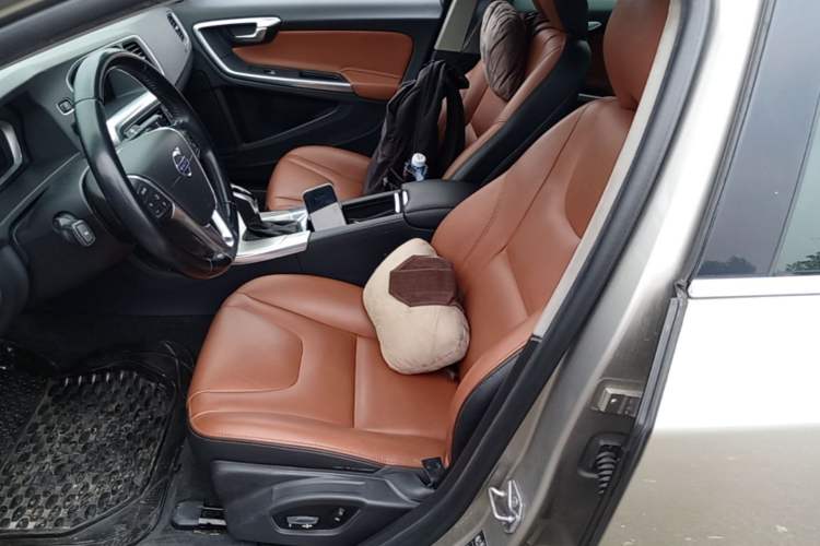 Used Volvo S60 2016 S60L T4 Zhiyuan Edition Left Front Seat