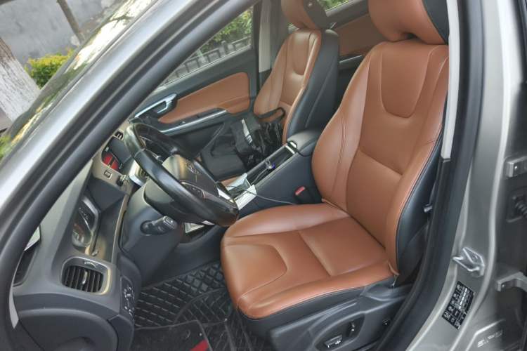 Used Volvo S60 2016 S60L T4 Zhiyuan Edition Left Front Seat
