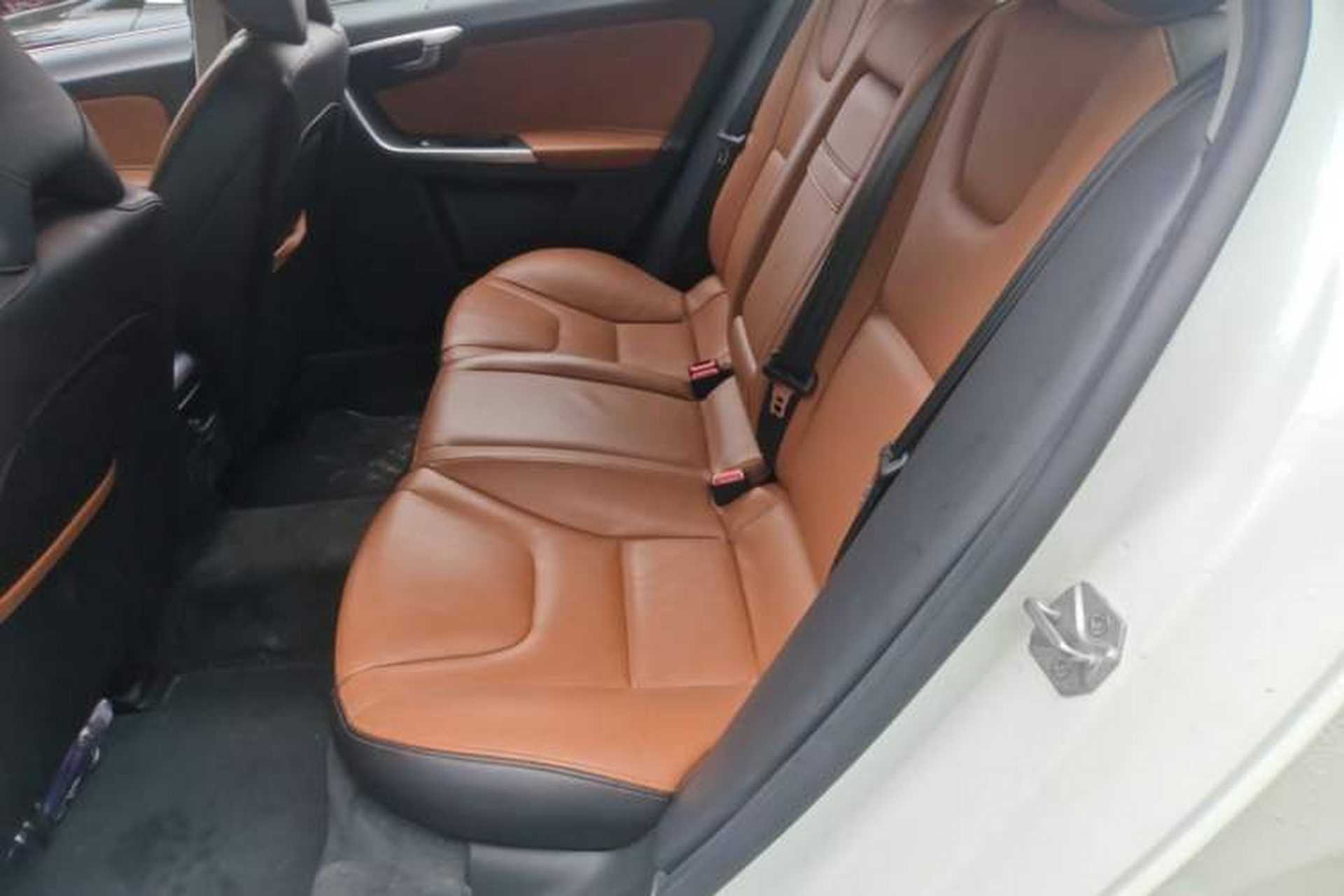 Used Volvo S60 2016 S60L T4 Zhiyuan Edition Left Rear Seat