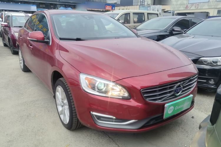 Used Volvo S60 2016 S60L T4 Zhiyuan Edition Front Right 45 Deg