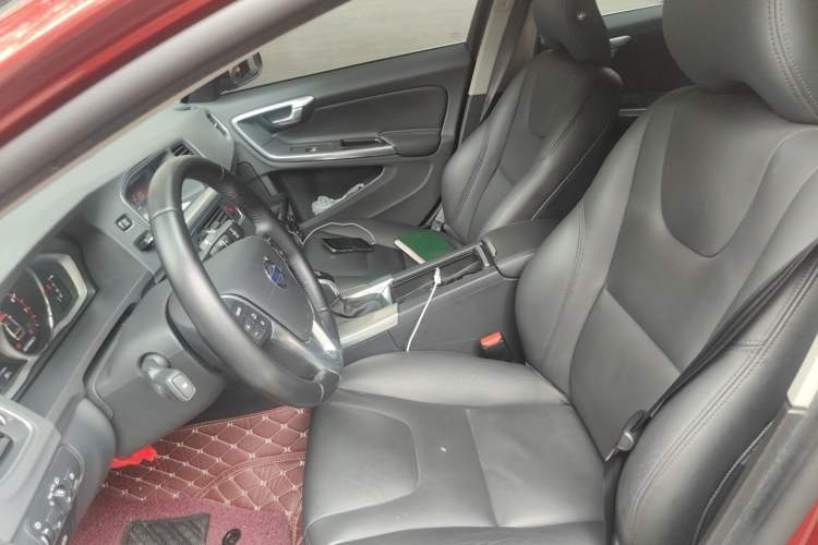 Used Volvo S60 2016 S60L T4 Zhiyuan Edition Left Front Seat