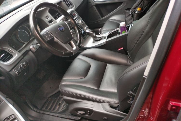 Used Volvo S60 2016 S60L T4 Zhiyuan Edition Left Front Seat
