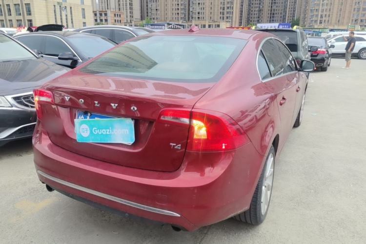 Used Volvo S60 2016 S60L T4 Zhiyuan Edition Rear Right 45 Deg