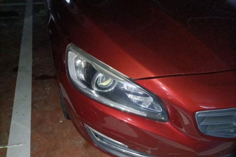 Used Volvo S60 2016 S60L T5 Intelligent Drive Edition Right Front Headlight