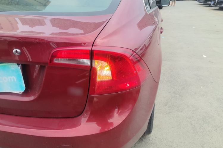 Used Volvo S60 2016 S60L T4 Zhiyuan Edition Right Rear Taillight