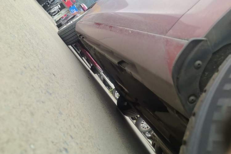 Used Volvo S60 2016 S60L T4 Zhiyuan Edition Right Side Sill