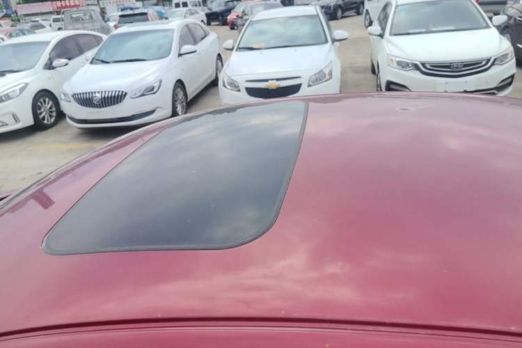 Used Volvo S60 2016 S60L T4 Zhiyuan Edition Roof