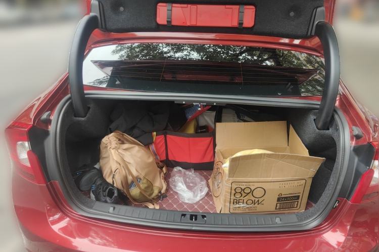 Used Volvo S60 2016 S60L T4 Zhiyuan Edition Trunk