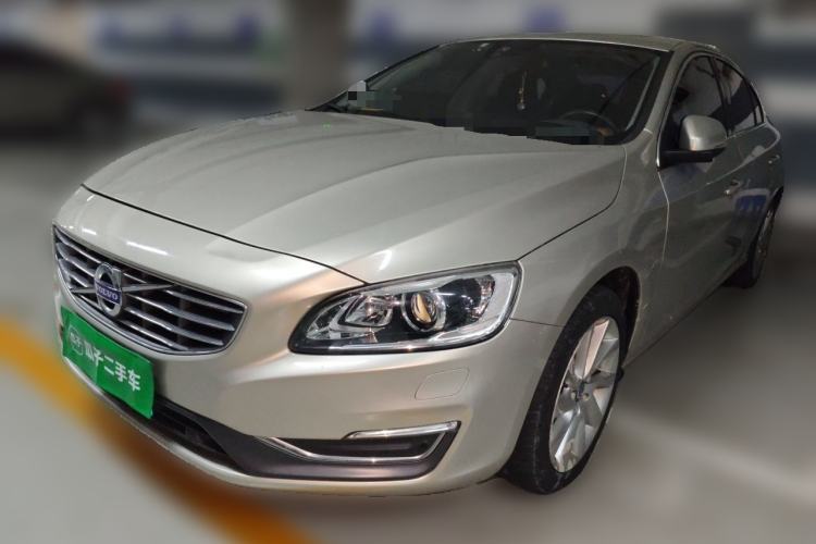 Used Volvo S60 2016 S60L T4 Zhiyuan Edition Guazi used car, China used car export, Used car for sale, Used cars, Cheapest cars for sale