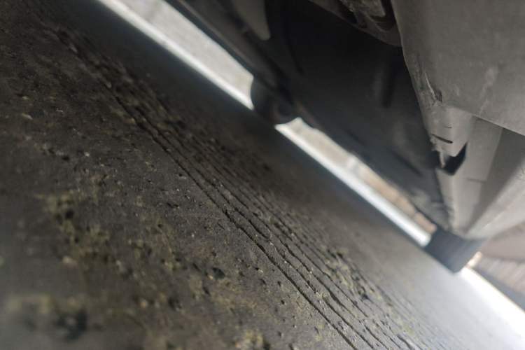 Used Volvo S60 2016 S60L T4 Zhiyuan Edition Chassis Front Left