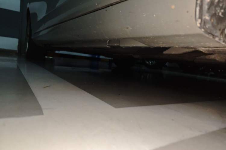 Used Volvo S60 2016 S60L T4 Zhiyuan Edition Chassis Front Right