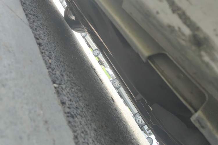 Used Volvo S60 2016 S60L T4 Zhiyuan Edition Chassis Front Right
