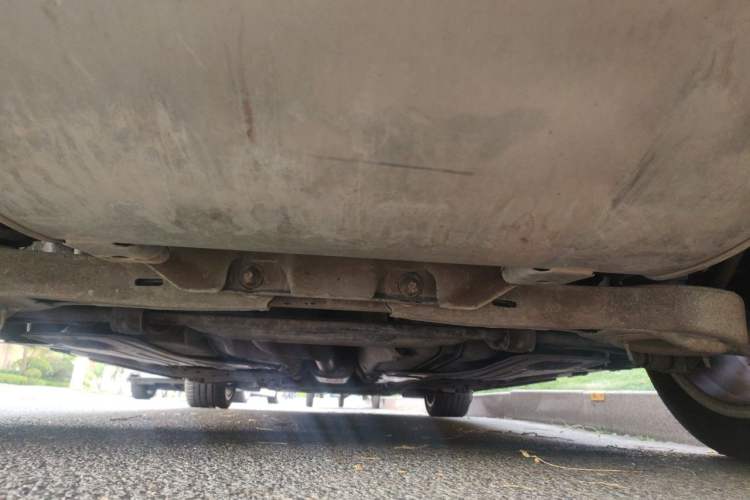 Used Volvo S60 2016 S60L T4 Zhiyuan Edition Chassis Rear