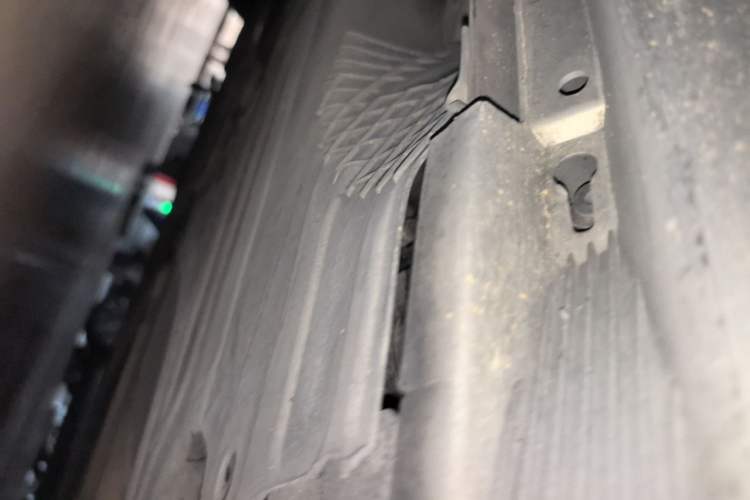 Used Volvo S60 2016 S60L T4 Zhiyuan Edition Chassis Rear Left