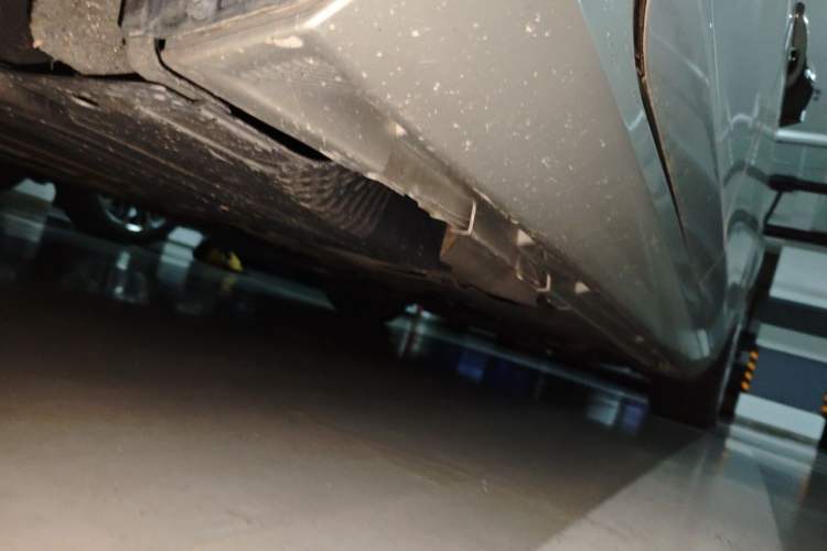 Used Volvo S60 2016 S60L T4 Zhiyuan Edition Chassis Rear Right