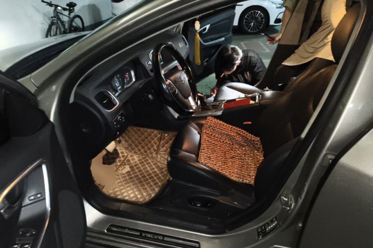 Used Volvo S60 2016 S60L T4 Zhiyuan Edition Driver Seat