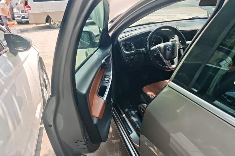 Used Volvo S60 2016 S60L T5 Intelligent Drive Edition Driver Seat