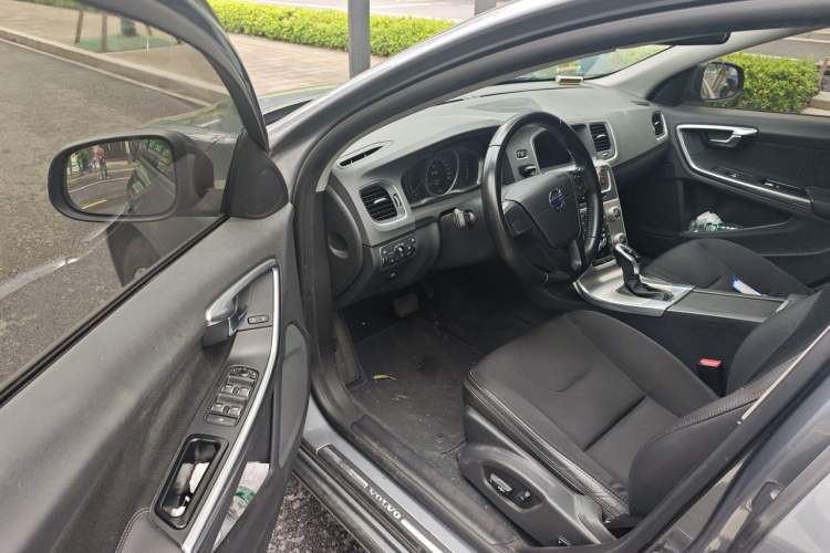 Used Volvo S60 2016 S60L T3 Smart Drive Edition Driver Seat