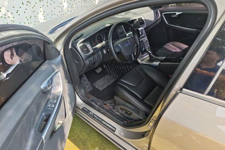 Used Volvo S60 2016 S60L T3 Smart Drive Edition Driver Seat
