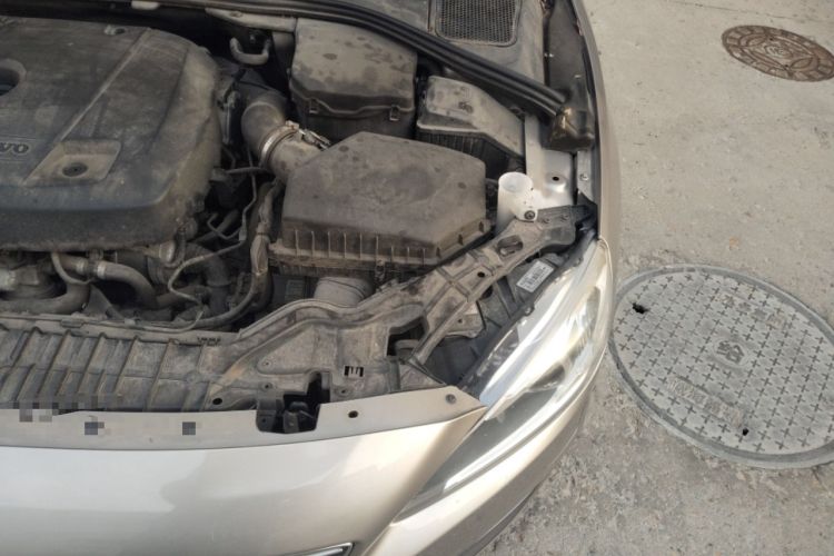 Used Volvo S60 2016 S60L T5 Intelligent Drive Edition Engine Bay Left