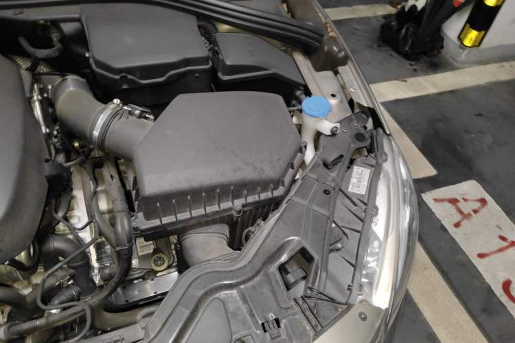 Used Volvo S60 2016 S60L T5 Intelligent Drive Edition Engine Bay Left