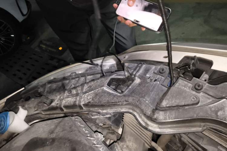 Used Volvo S60 2016 S60L T4 Zhiyuan Edition Engine Bay Left