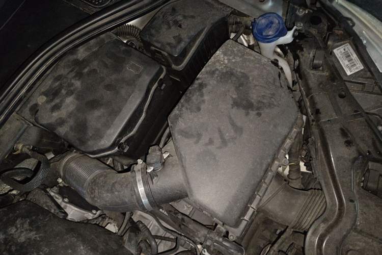 Used Volvo S60 2016 S60L T5 Intelligent Drive Edition Engine Bay Left