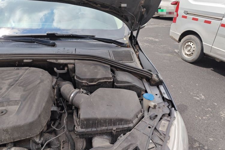Used Volvo S60 2016 S60L T5 Smart Upgrade Edition Engine Bay Left