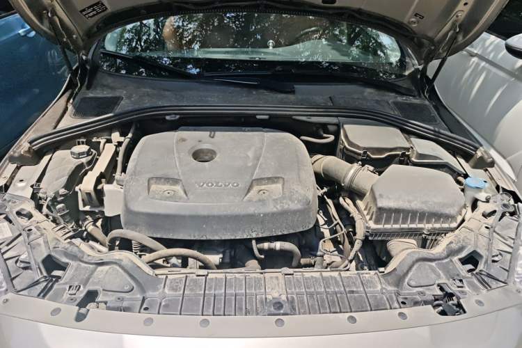 Used Volvo S60 2016 S60L T5 Intelligent Drive Edition Engine Bay