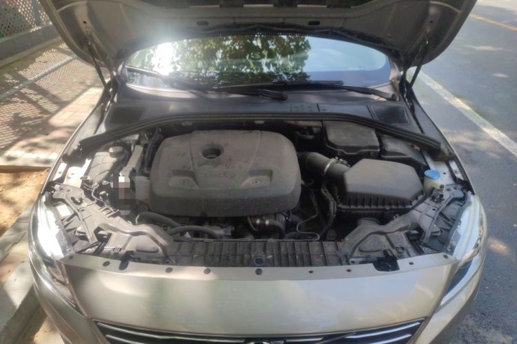 Used Volvo S60 2016 S60L T5 Intelligent Drive Edition Engine Bay